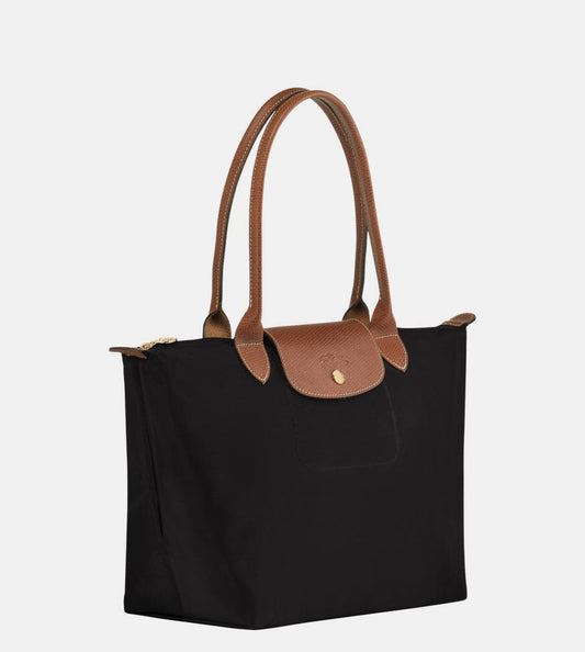 Longchamp L
