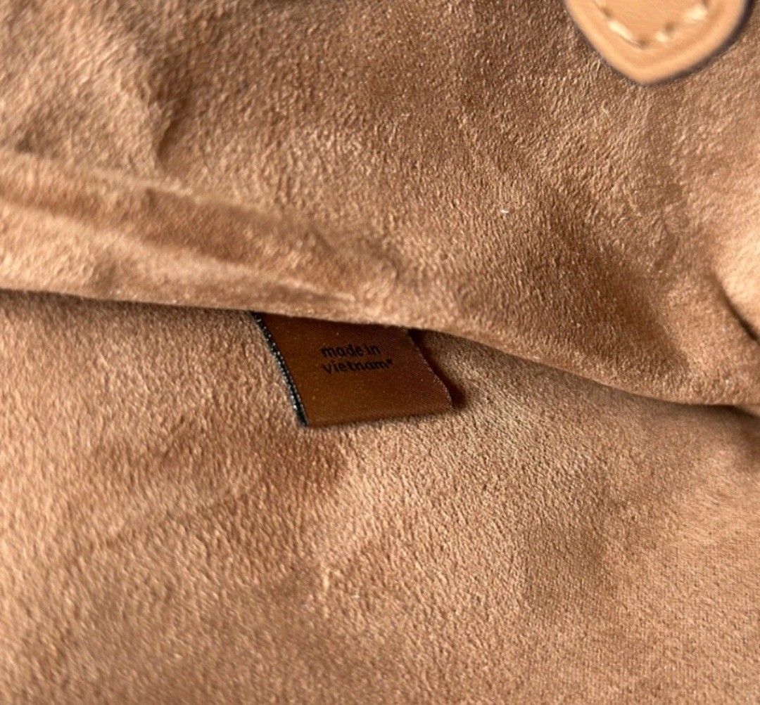 Coach Morgan Shoulder Bag In Signature Canvas