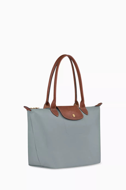 Longchamp L