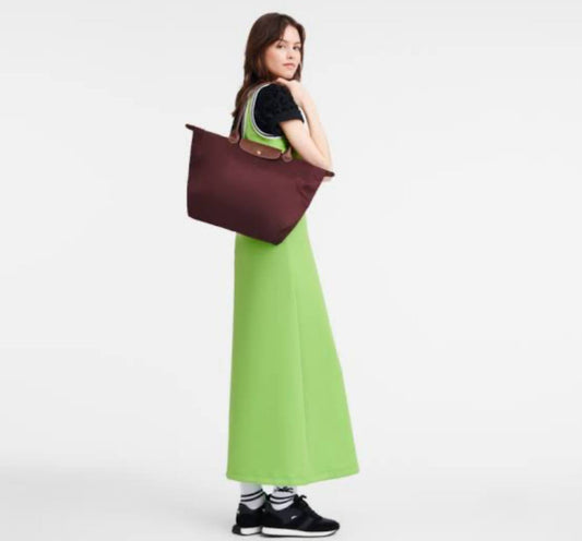 Longchamp《L》