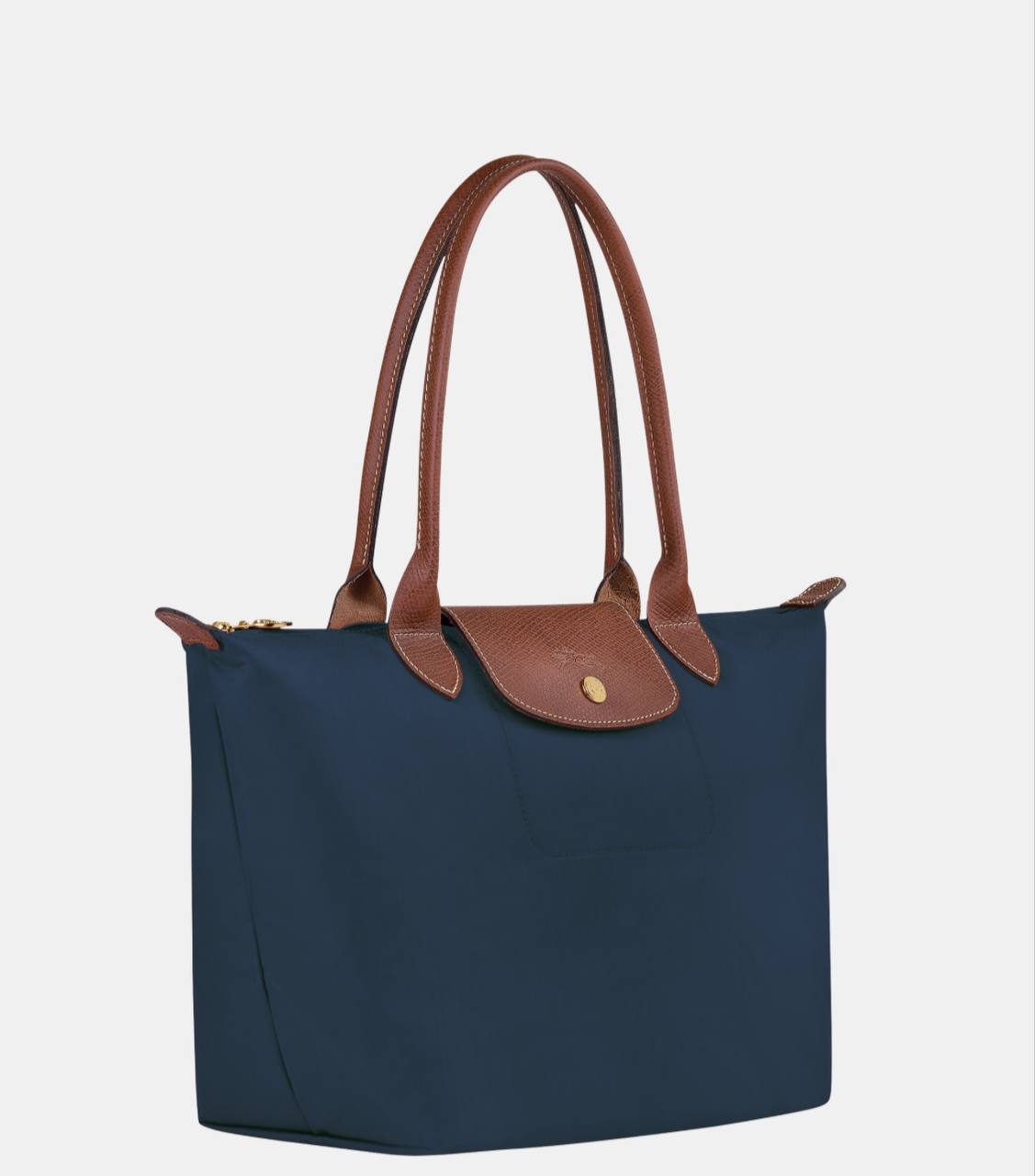 Longchamp 《L》