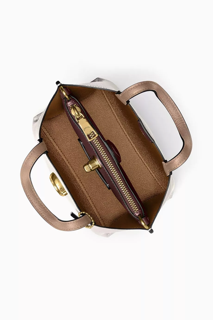 Coach Willow 18 Tote Bag in Leather