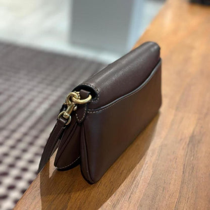 Jet Shoulder Bag