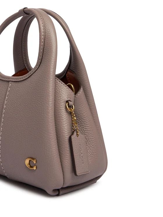 Lana coach 19