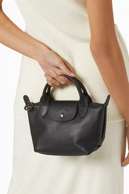 Long champ xs leather