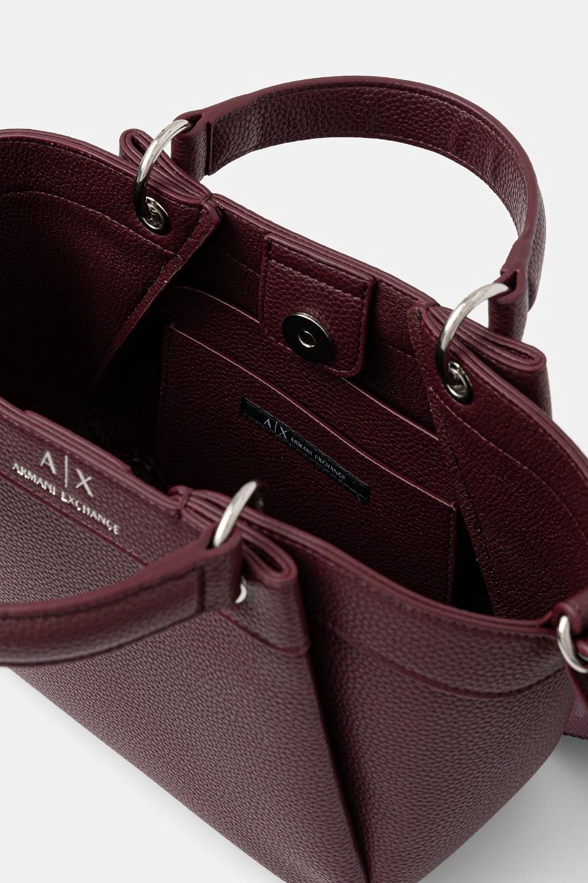 Armani Exchange 
Size. 24 x 20 x 9 cm