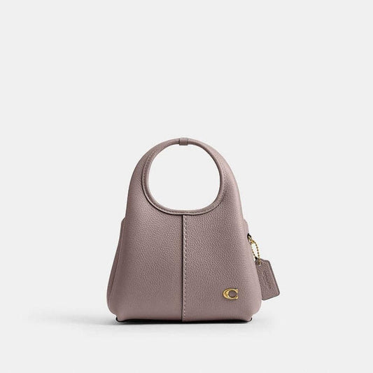 Lana coach 19