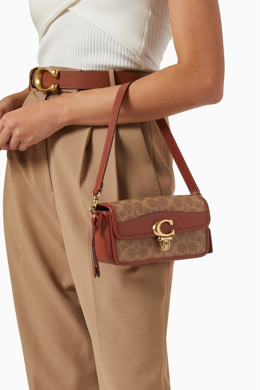 coach studio canvas