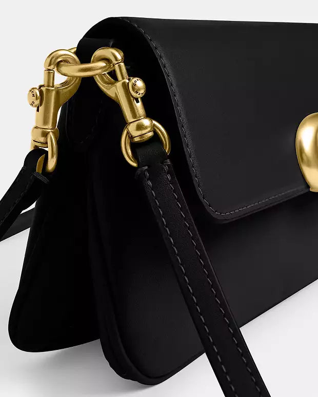 Jet Shoulder Bag