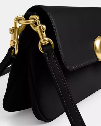 Jet Shoulder Bag