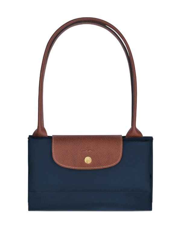 Longchamp L