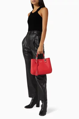 Armani Exchange size 26×21×10