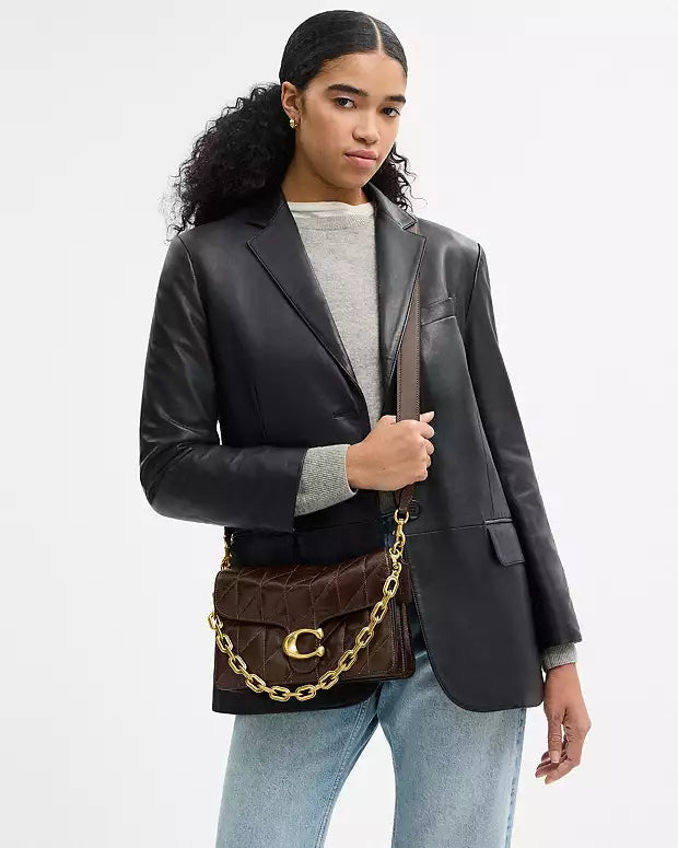 Chain shoulder bag 26