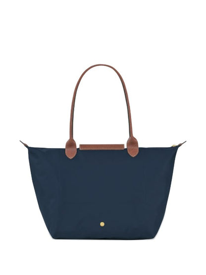 Longchamp L
