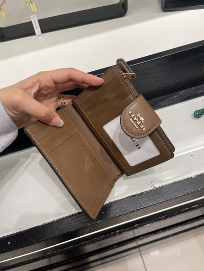 COACH Medium Corner Zip Wallet in Signature Canvas Khaki/Brown