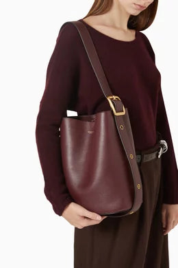 Bleecker Bucket Bag In Signature Canvas