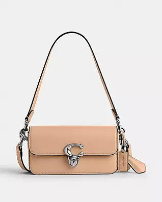Coach 20×11×6