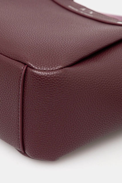 Armani Exchange 
Size. 24 x 20 x 9 cm