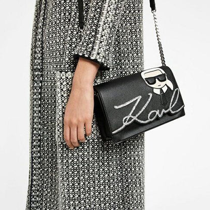 Karl LAGERFELD 
22*15*24