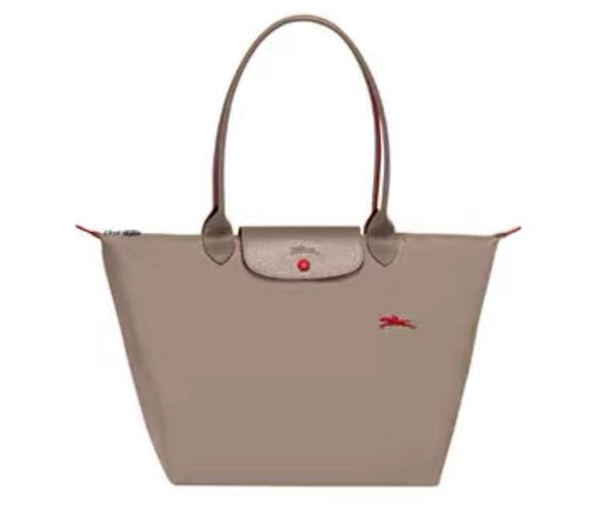 Longchamp《L》