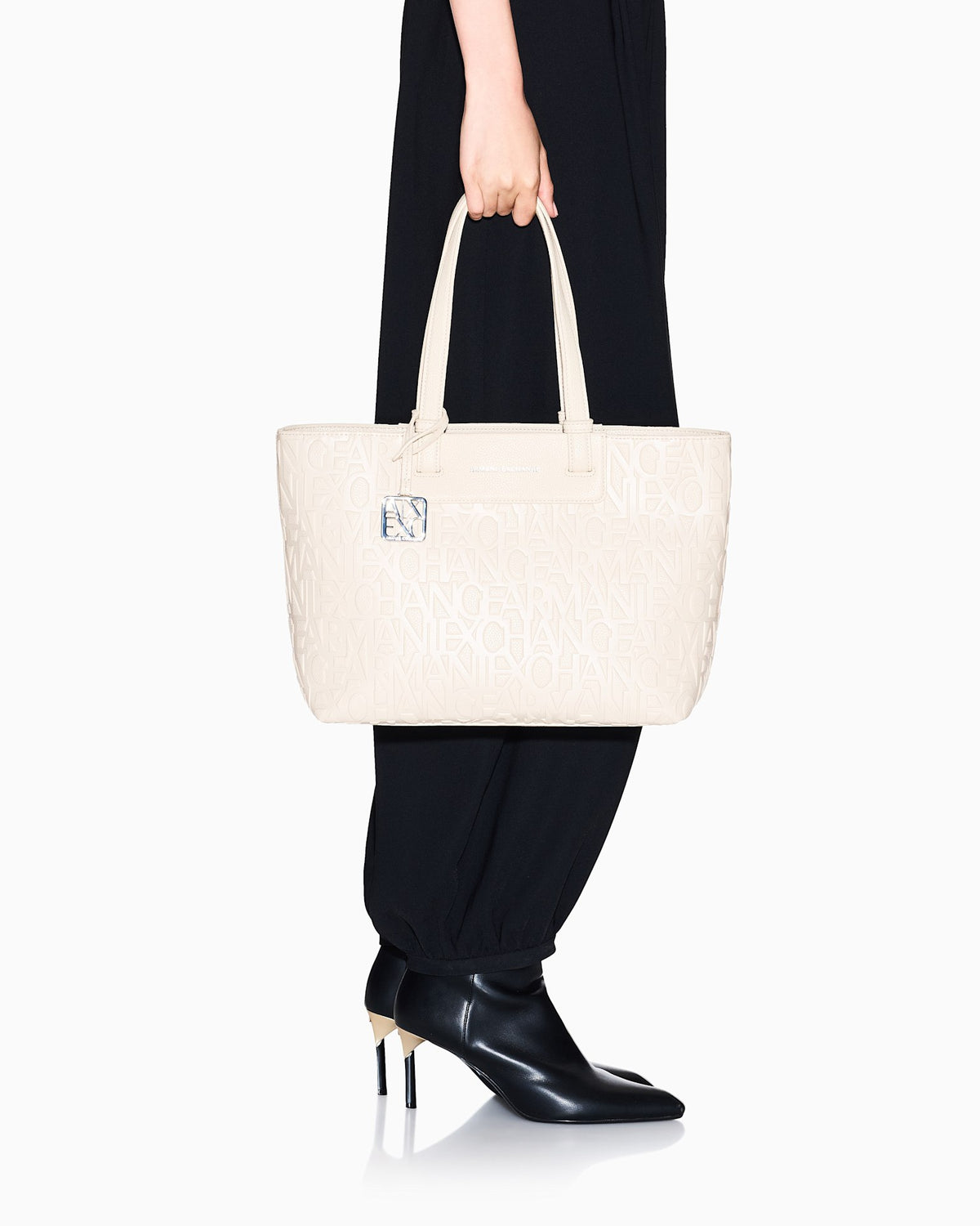 Armani Exchange 

Shopping Bag Shopping with
 coated exterior