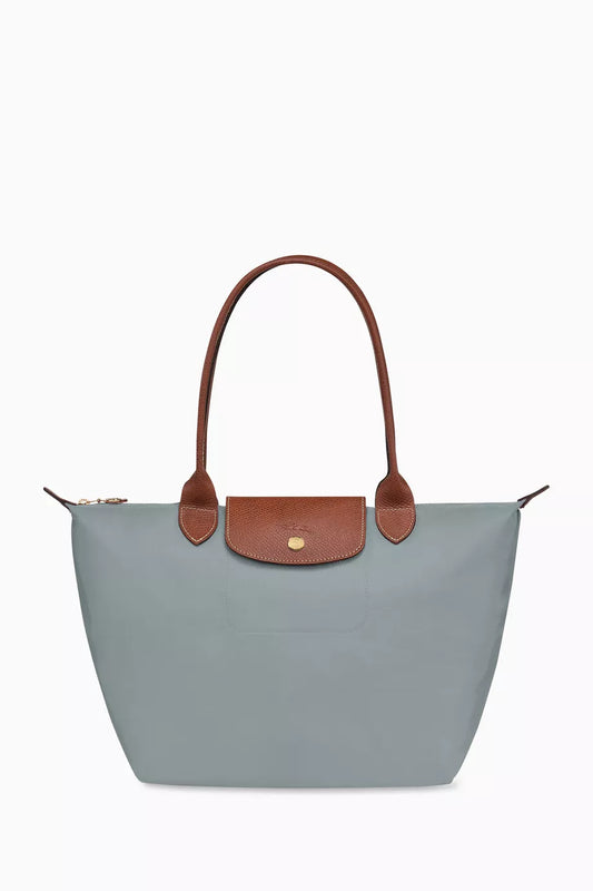 Longchamp L