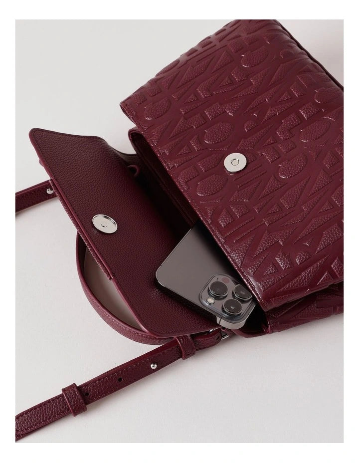 Armani Exchange

Satchel Bag