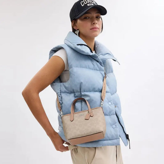 Coach Mini City Postac
16×15