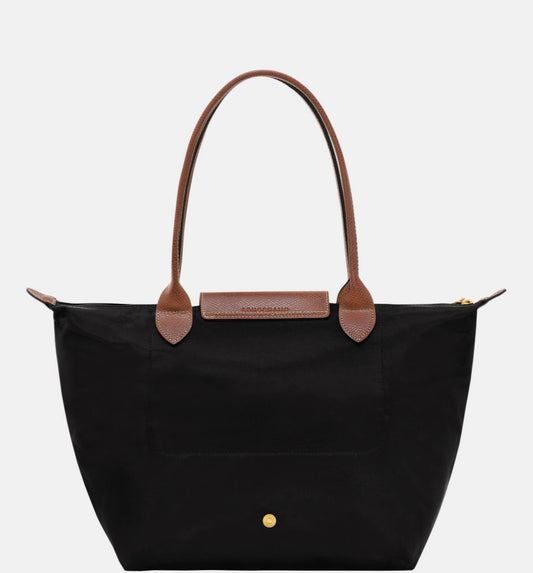 Longchamp 《L》
