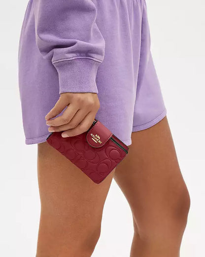 Medium Corner Zip Wallet With Signature Leather