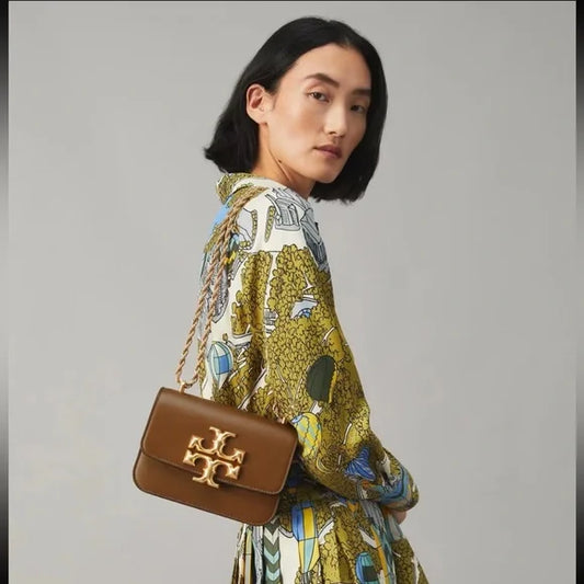 𝐓𝐎𝐑𝐘 𝐁𝐔𝐑𝐂𝐇 𝐄𝐋𝐄𝐀𝐍𝐎𝐑 𝐒𝐌𝐀𝐋𝐋 𝐁𝐀𝐆