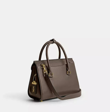 Coach Broome Carryall 


26×19.5×11.5