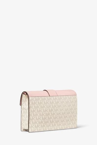 Michael Kors
Signature Mk Charm Mid Wallet On Chain Crossbody