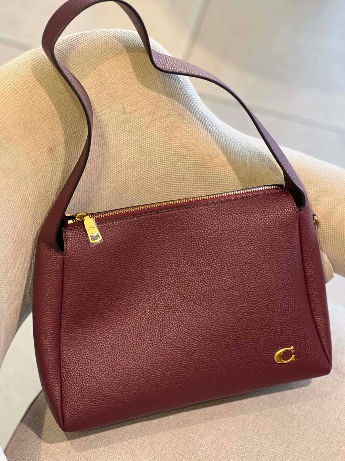 COACH
Lola Leather Shoulder Bag