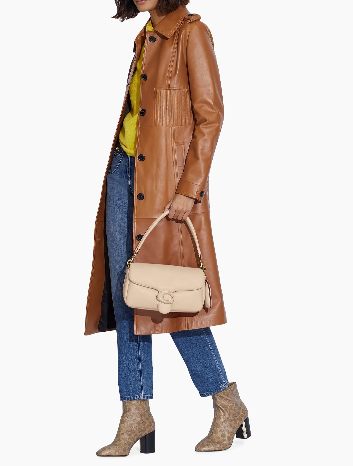 Coach
Tabby 26 Pillow Leather Shoulder Bag